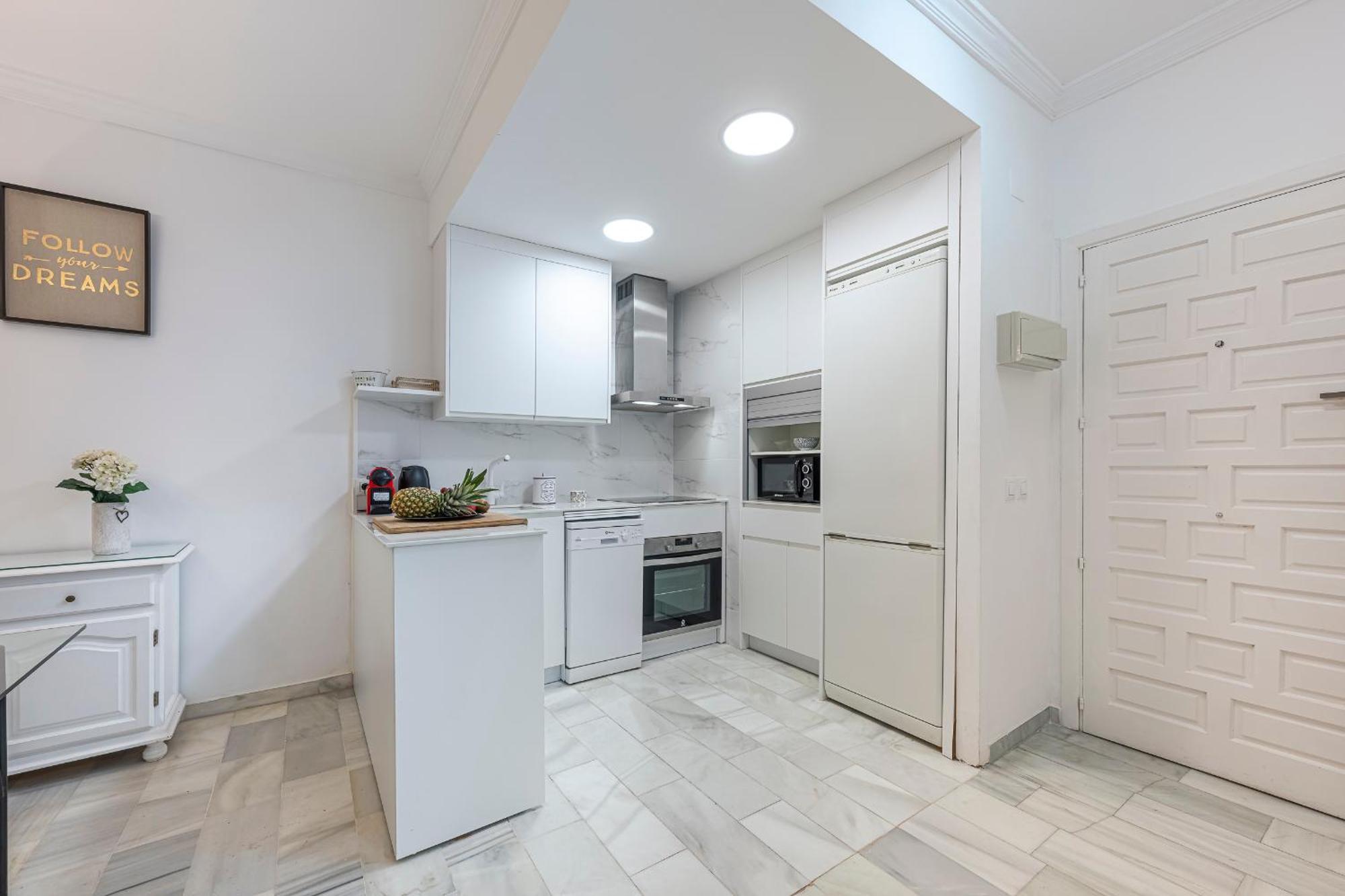 Fancy 2br In Golden Mile Close To The Appartamento Marbella