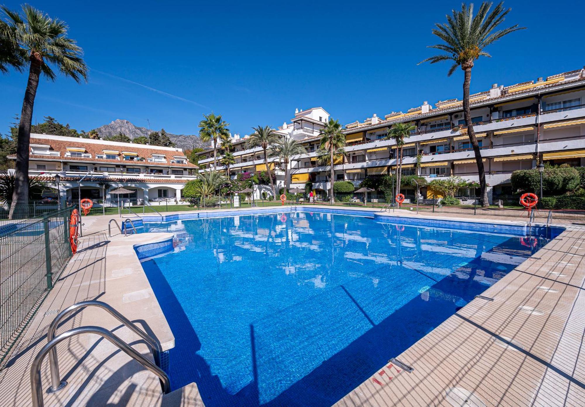Appartamento Fancy 2br In Golden Mile Close To The Marbella